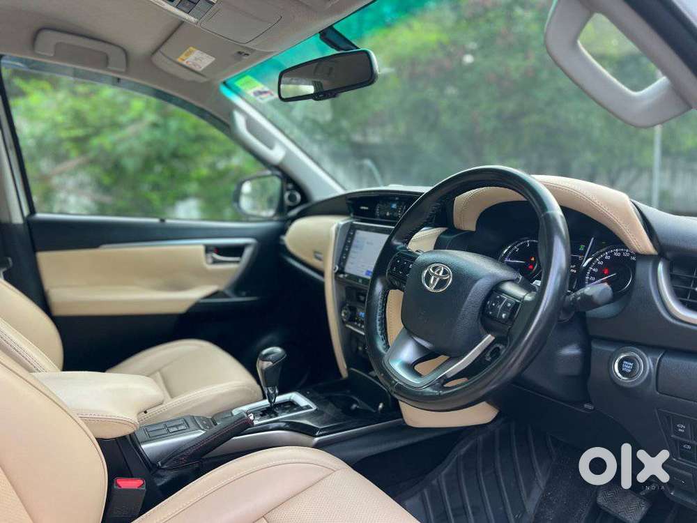 Toyota Fortuner Legender 4x4 At 2.8, 2024, Diesel