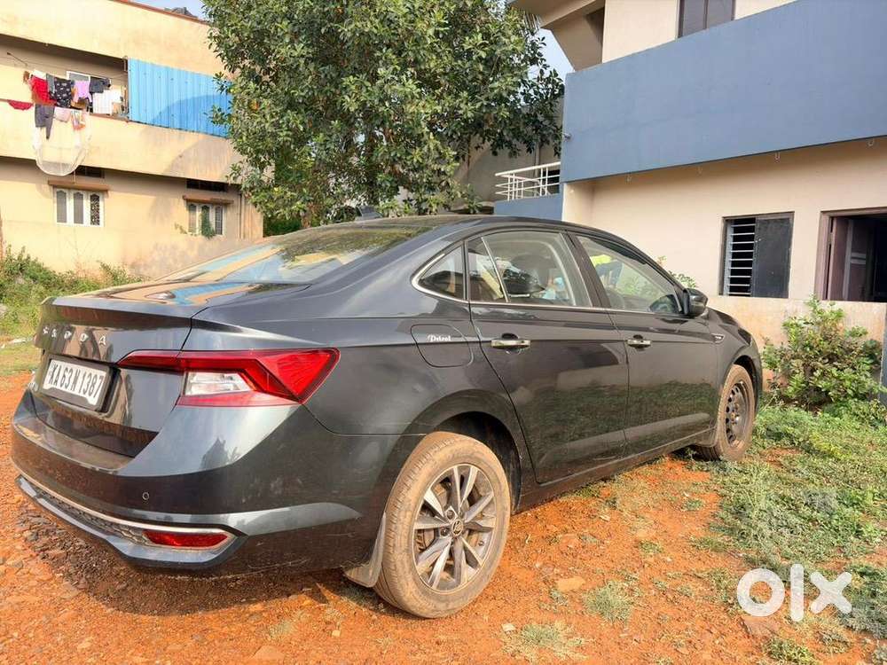 Skoda Slavia 2022 Petrol Well Maintained