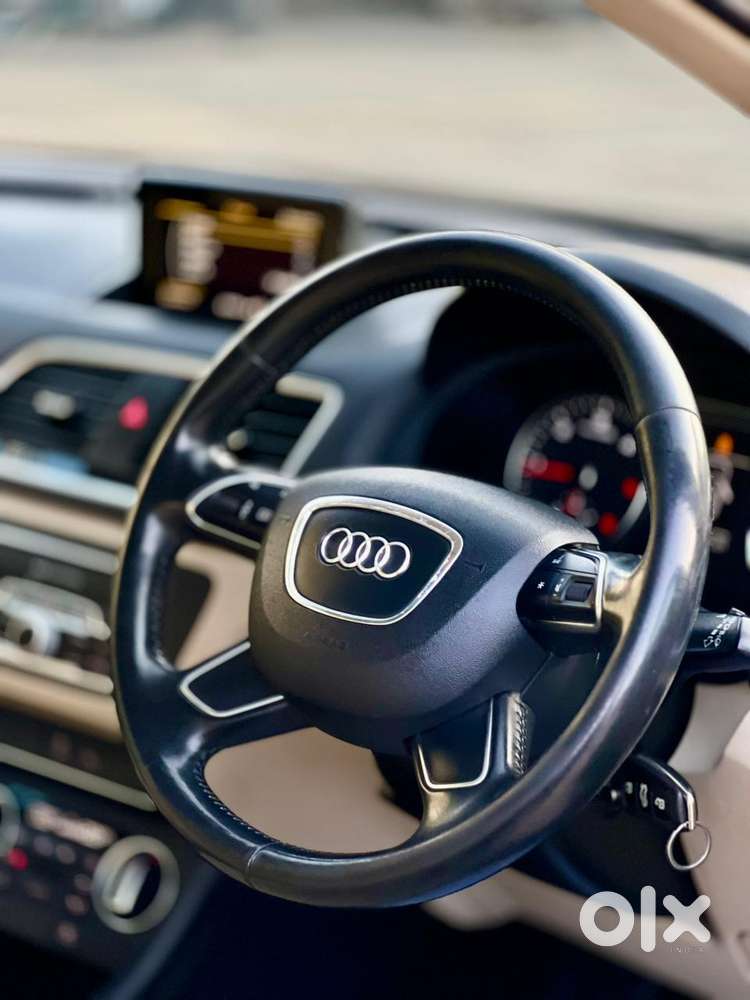 Audi Q3 35 Tdi Premium Plus + Sunroof, 2019, Diesel