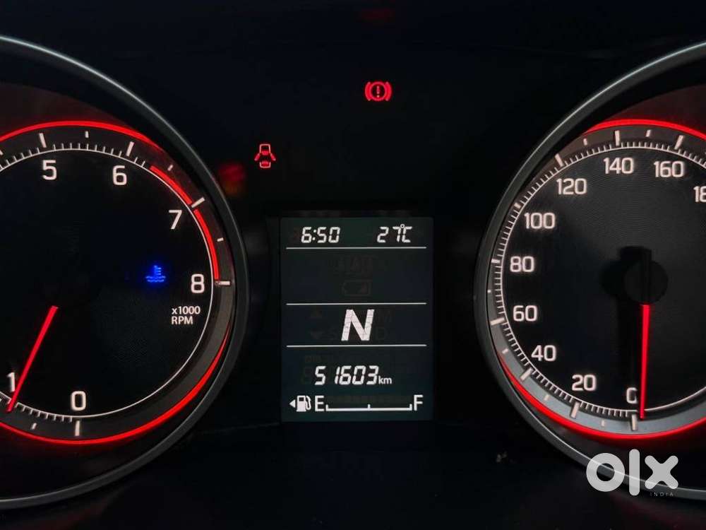 Maruti Suzuki Swift Amt Vxi, 2020, Petrol