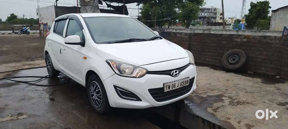 Hyundai I20 Crdi Magna 2013