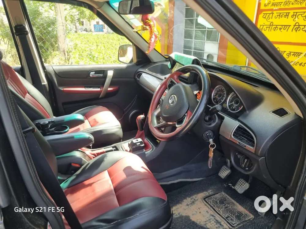 Tata Safari Storme 2015 Diesel Lx 4x2 Black