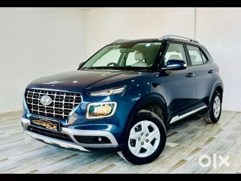Hyundai Venue 1.2 S Plus, 2020, Petrol
