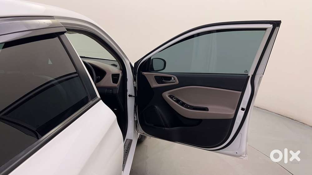 Hyundai Elite I20 [ ] 1.2 Sportz, 2016, Petrol