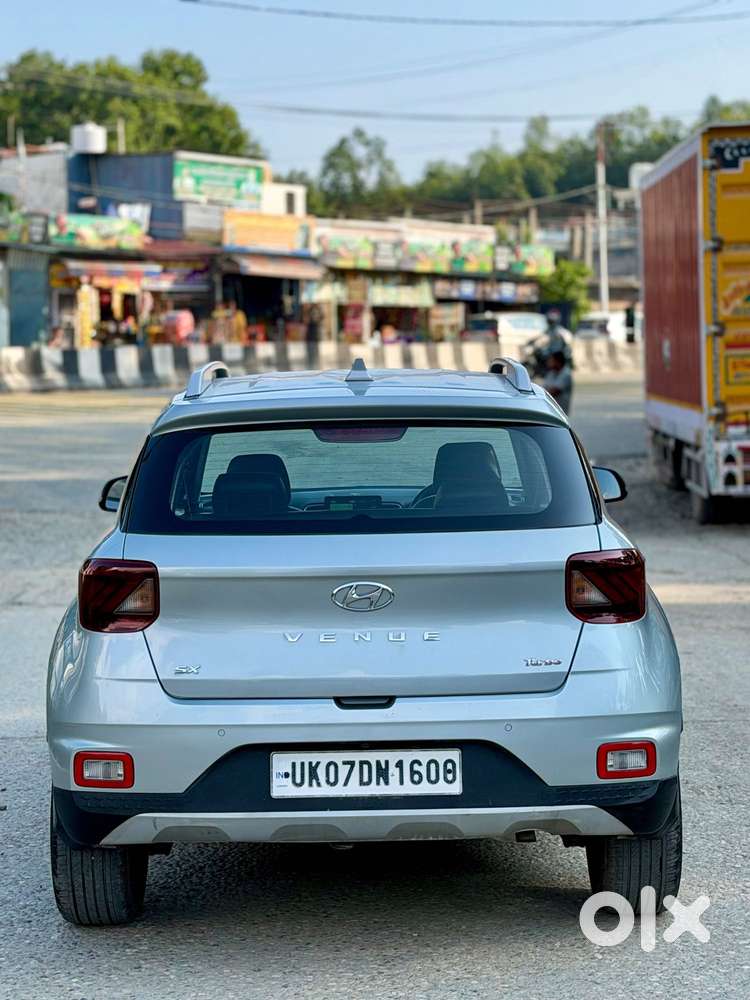 Hyundai Venue 1.0 Sx (o) Turbo Dct, 2019, Petrol