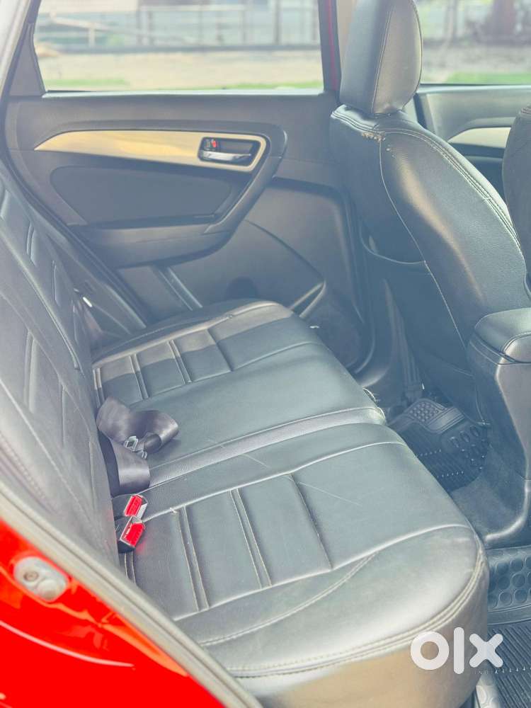 Maruti Suzuki Brezza Zdi Plus, 2018, Diesel