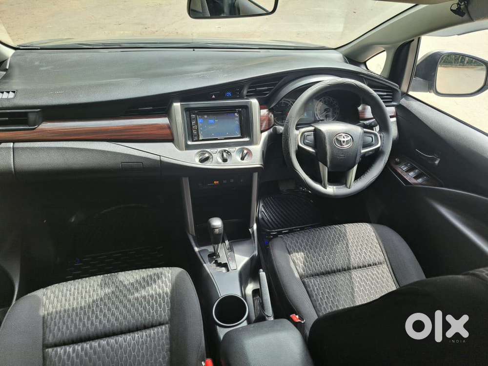 Toyota Innova Crysta