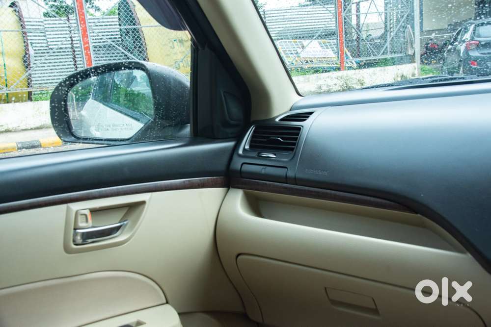 Maruti Suzuki Dzire 1.2 Zxi, 2013, Petrol
