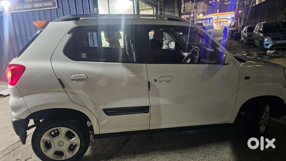 Maruti Suzuki S-presso Vxi Plus, 2020, Petrol