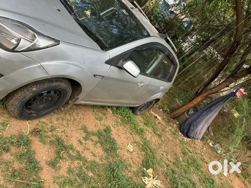 Ford Figo Zxi 2010 Petrol Manual