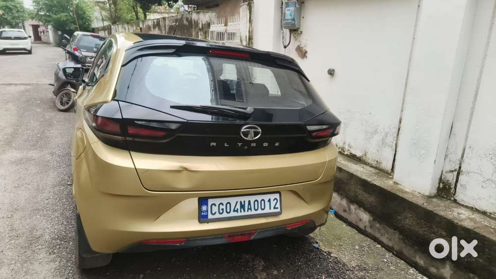 Tata Altroz 1.2 Petrol Manual 2020