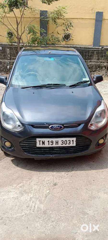 Ford Figo 2012 Diesel 75000 Km Driven