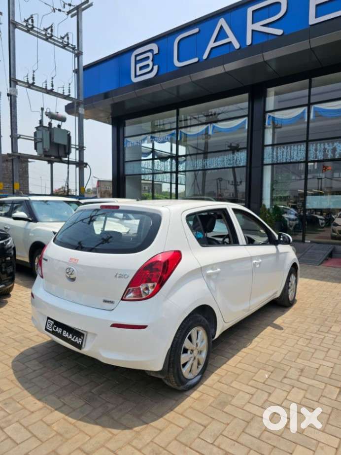 Hyundai I20 2015-2017 Sportz Option 1.4 Crdi, 2013, Petrol