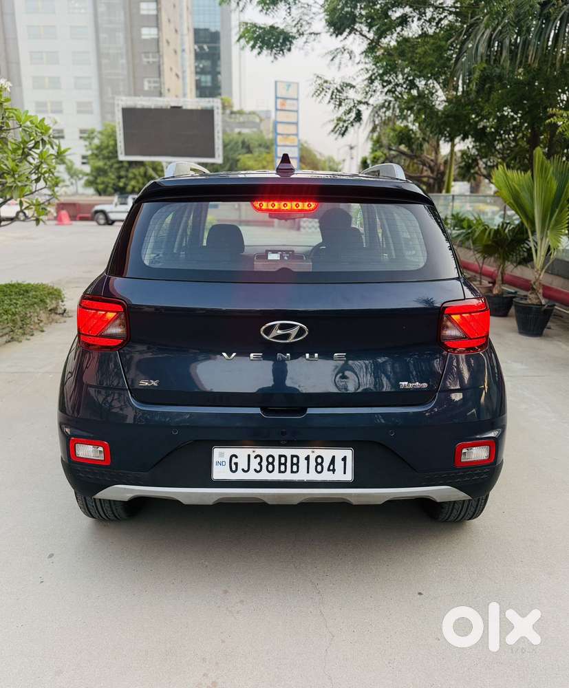 Hyundai Venue 1.0 Sx (o) Turbo Dct, 2020, Petrol