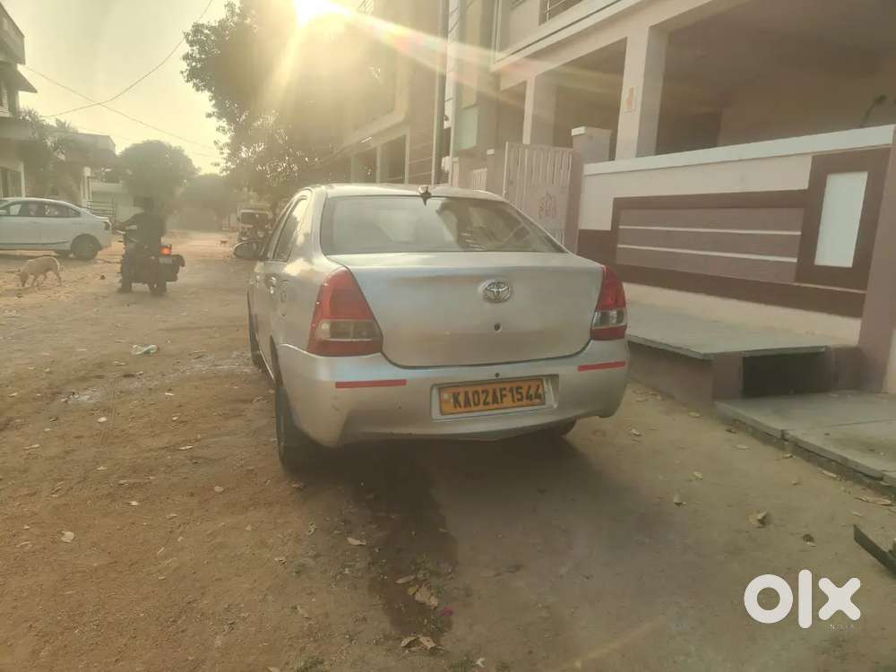 350000 Km Toyota Etios