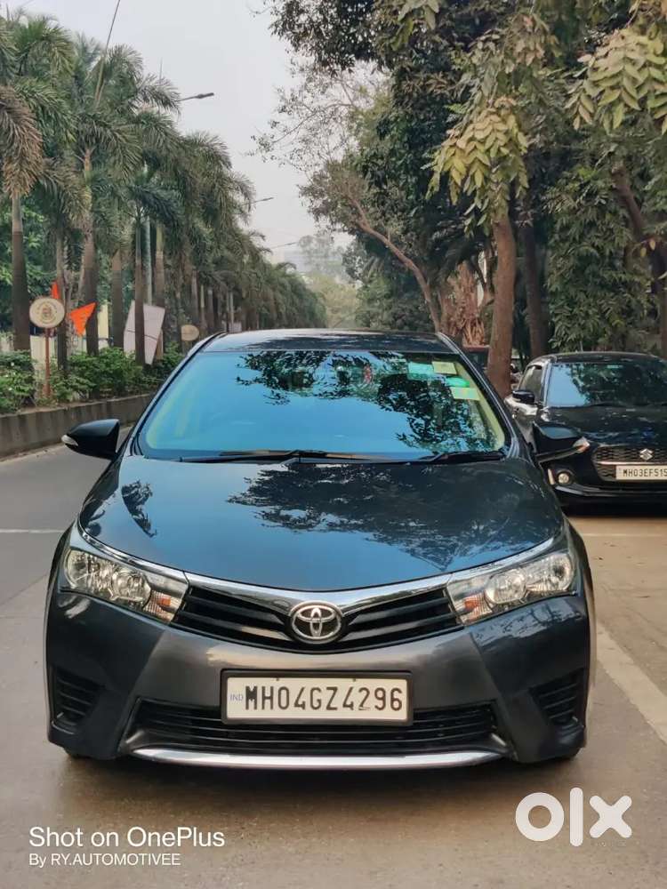 Toyota Corolla Altis 2015