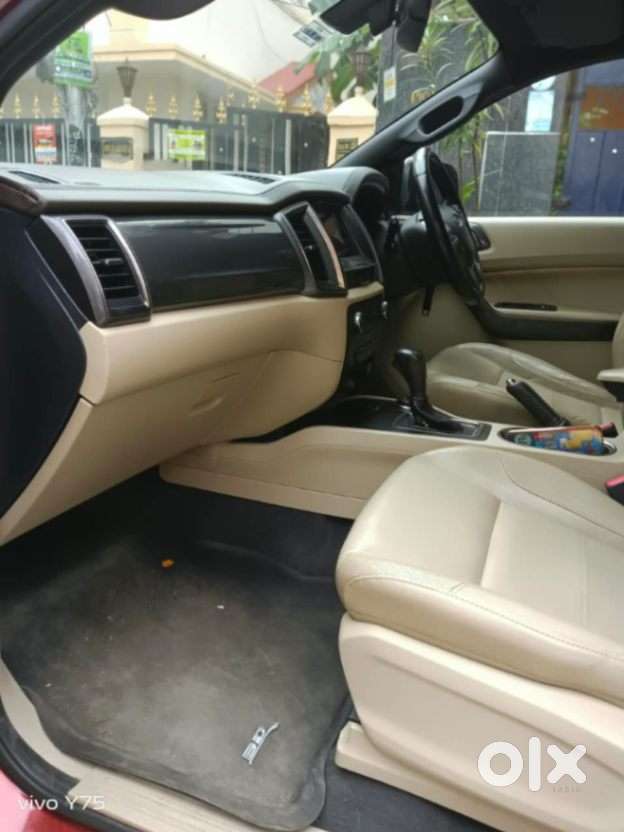 Ford Endeavour 3.2 Titanium At 4x4, 2017, Diesel