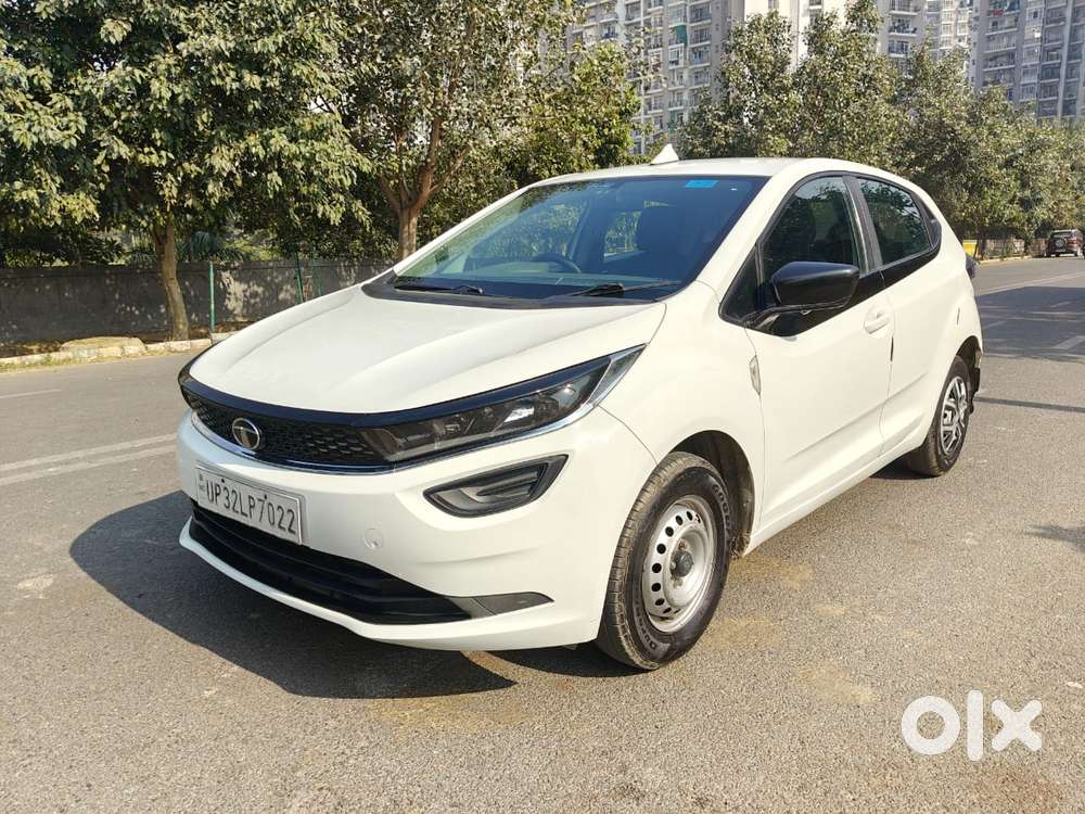 Tata Altroz 1.2 Xe, 2020, Petrol