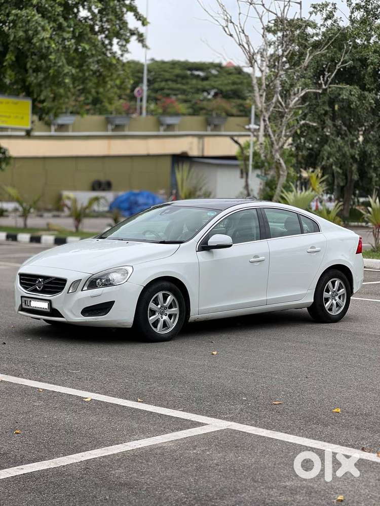 Volvo S60 D4 Summum, 2013, Petrol