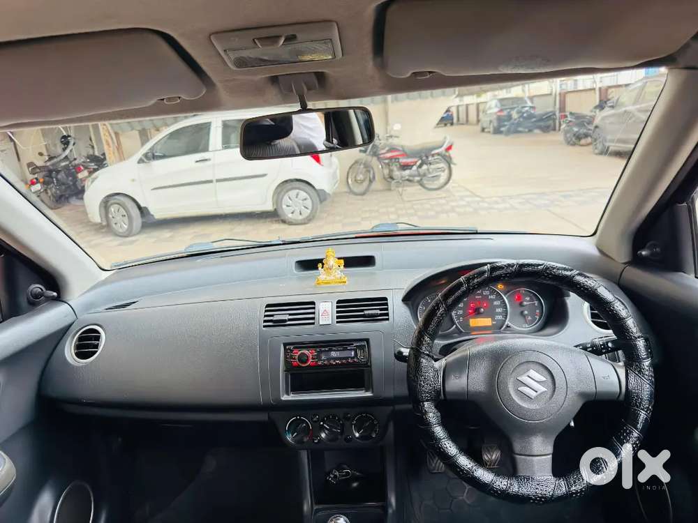 Maruti Suzuki Swift Vdi Diesel 2011 2nd Owner 133477 Km 285000 Negotia