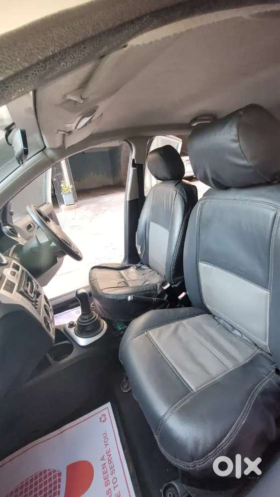 Ford Figo Petrol 2010 Year