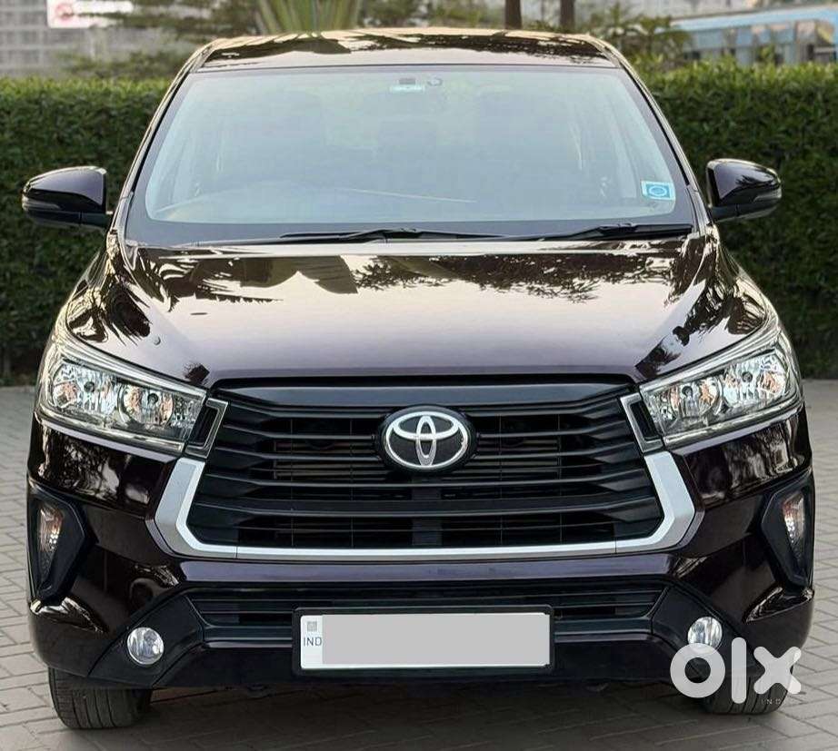 Toyota Innova Crysta 2.4 Gx Limited Edition At 7 Str, 2022, Diesel