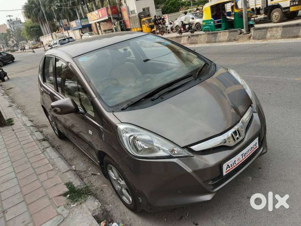 Honda Jazz S Mt I-vtec, 2011, Petrol