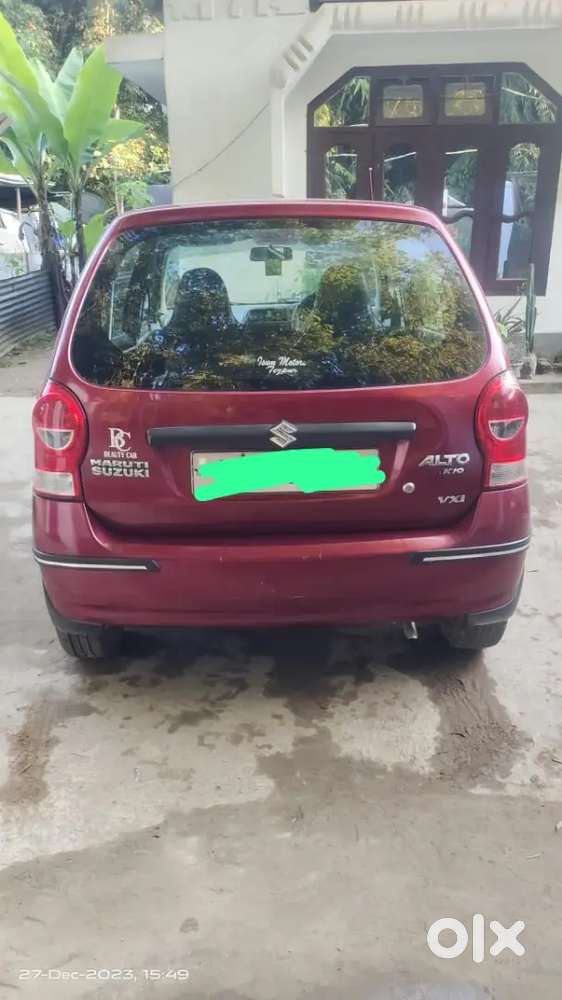 Brand New Condition Apron It's Seal