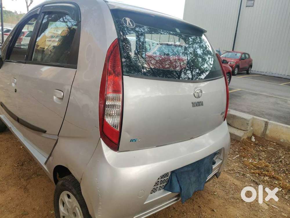 Compact City Car - Tata Nano, 2012 Lx Bsiv Petrol Upto 25kmpl