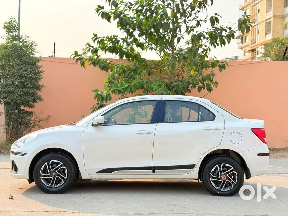 Maruti Suzuki Dzire 1.2 Vxi, 2021, Petrol