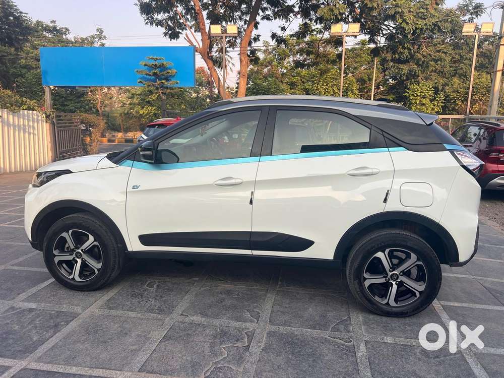 Tata Nexon Ev Xz Plus Lux, 2022, Electric
