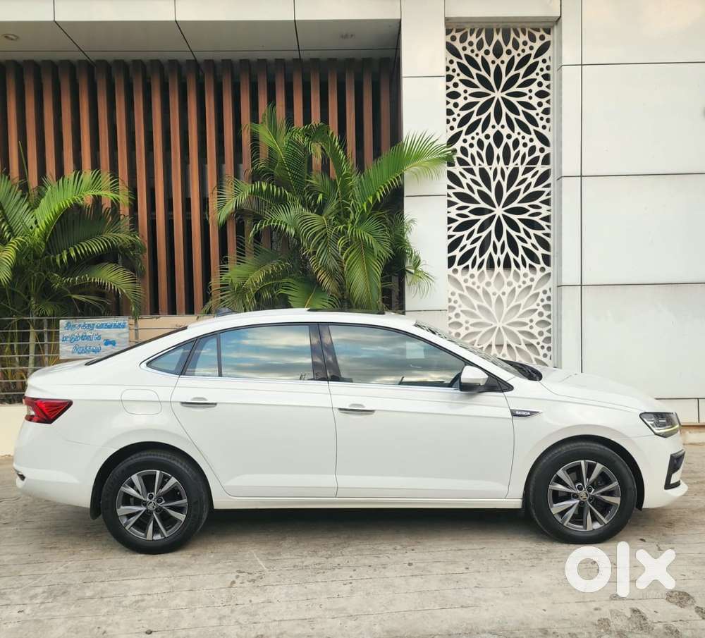 Skoda Slavia Style 1.0l Tsi Mt, 2022, Petrol