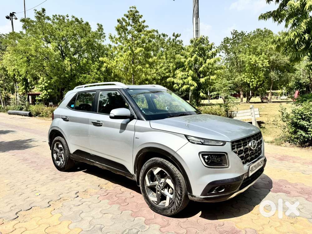 Hyundai Venue 1.0 Sx Turbo Dct, 2019, Petrol