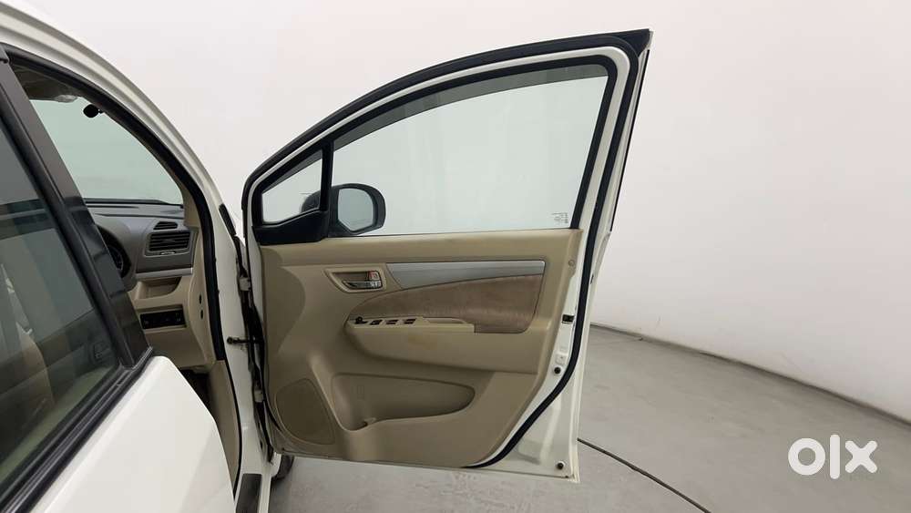 Maruti Suzuki Ertiga 1.5 Zxi, 2014, Petrol