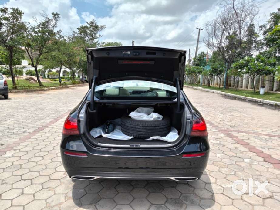 Mercedes-benz A-class Limousine 200, 2025, Petrol
