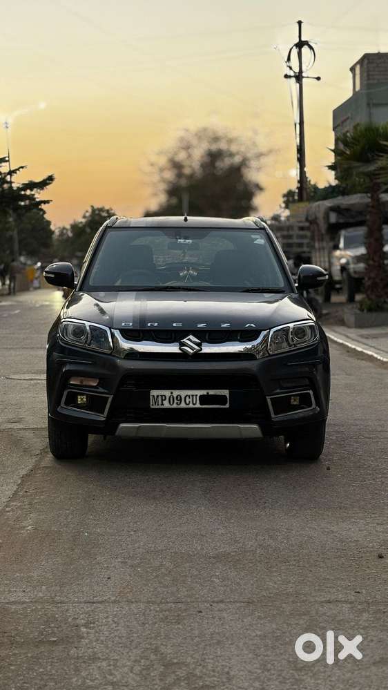 Maruti Suzuki Vitara Brezza Zdi+ Dual Tone Mt, 2017, Diesel