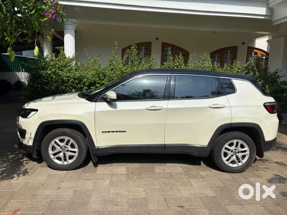 Well Maintained Jeep Compass 2019