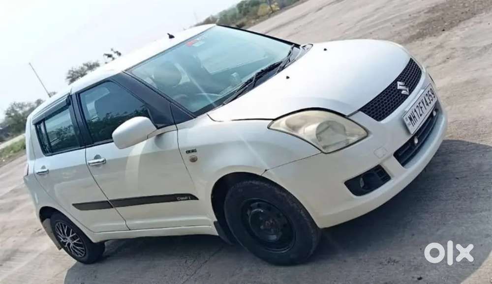 Maruti Suzuki Swift 2010 Diesel 82000 Km Driven