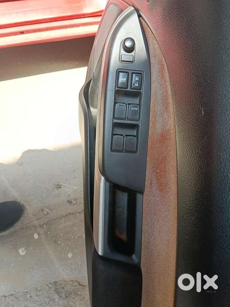 Maruti Suzuki Baleno 2017 Petrol 64000 Km Driven