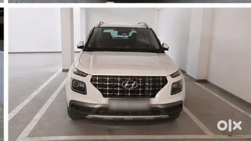 Hyundai Venue 2021 Diesel Well Maintained