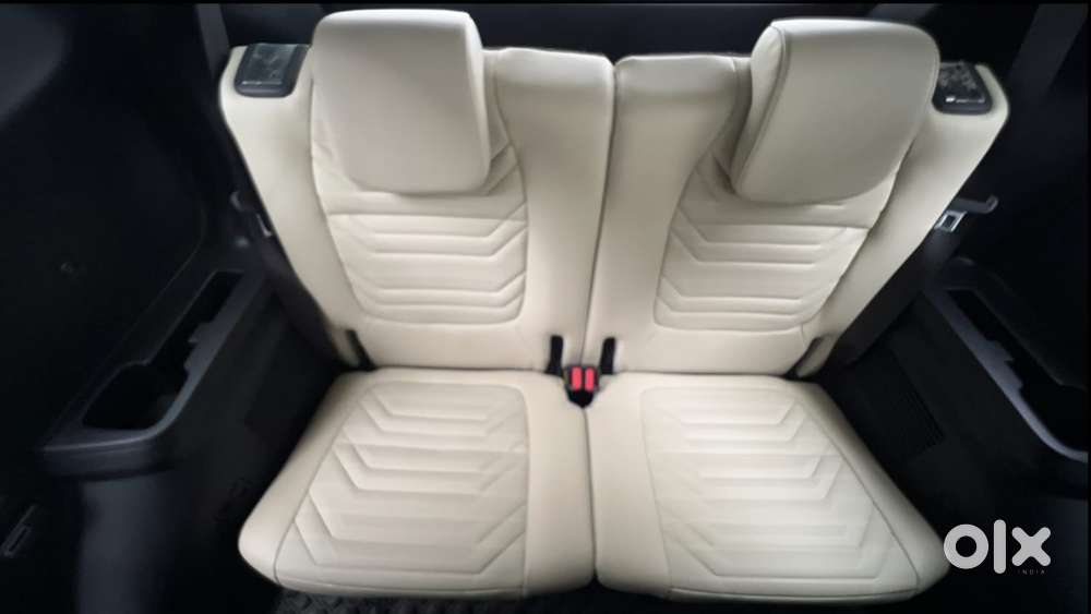 Kia Carens 1.5 Luxury Plus Turbo Dct 7 Str, 2024, Petrol
