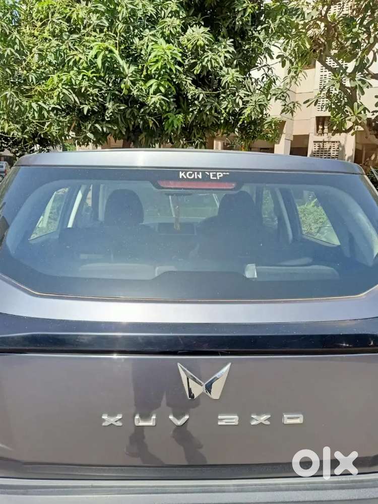 Mahindra Xuv 3xo Mx1 2024 Petrol