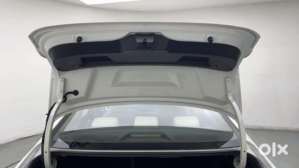 Volkswagen Virtus Highline Plus 1.0 Tsi At, 2022, Petrol