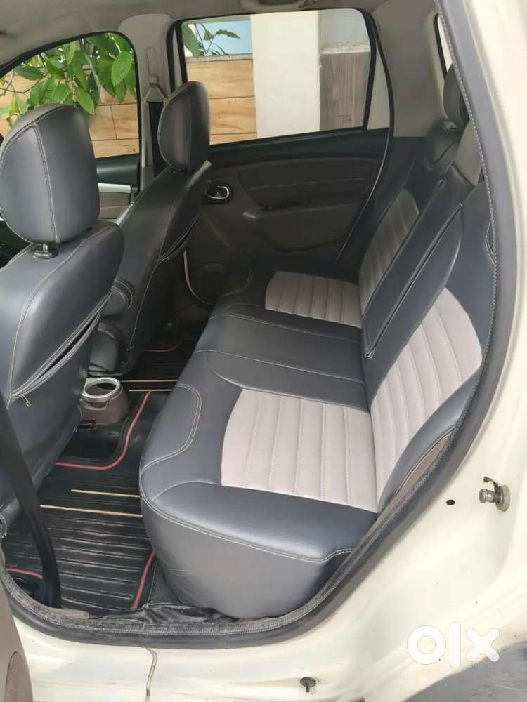 Renault Duster Rxz 2017-18 With Company Service Record