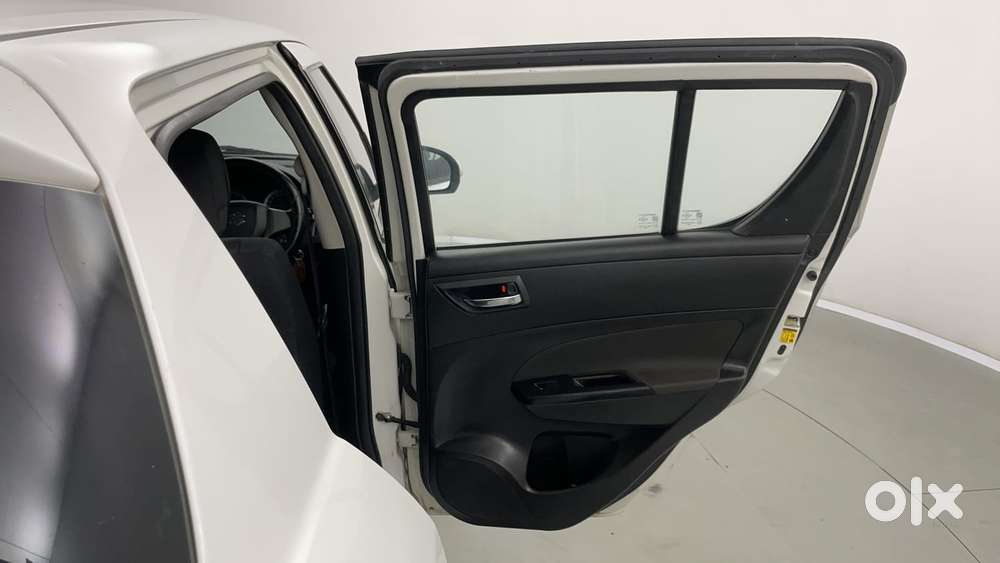 Maruti Suzuki Swift Vvt Vxi, 2014, Petrol