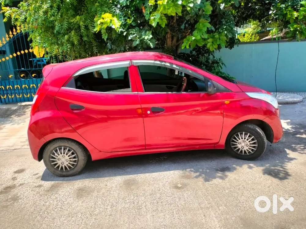 Hyundai Eon Magna 2015
