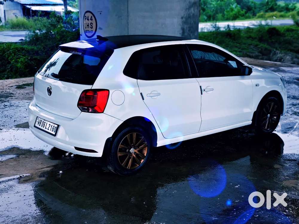Vw Polo &ndash; Premium Hatchback  Excellent Condition/ Ready To Drive