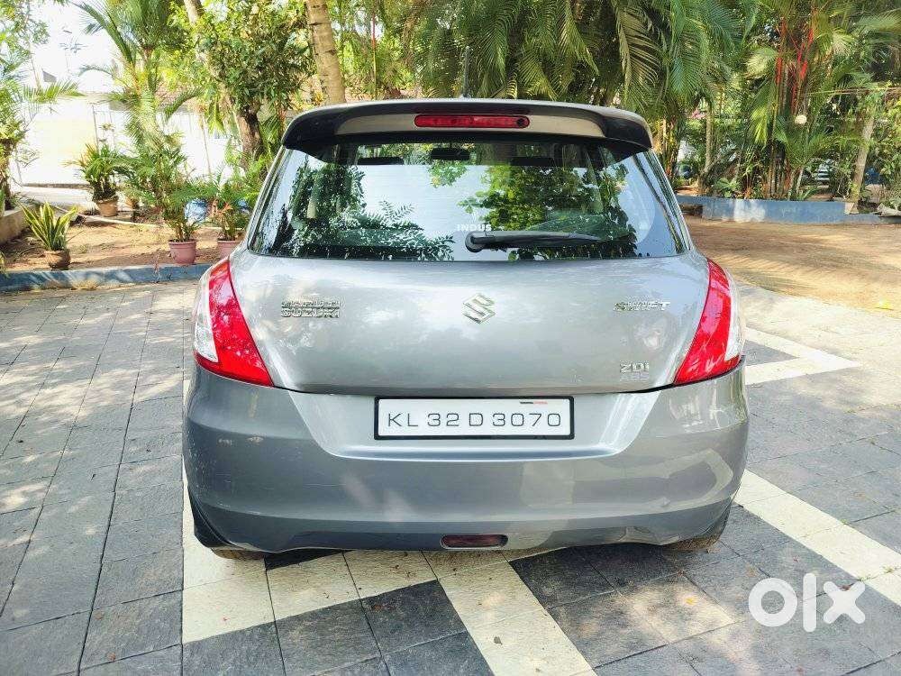 Maruti Suzuki Swift Ddis Zdi, 2012, Diesel
