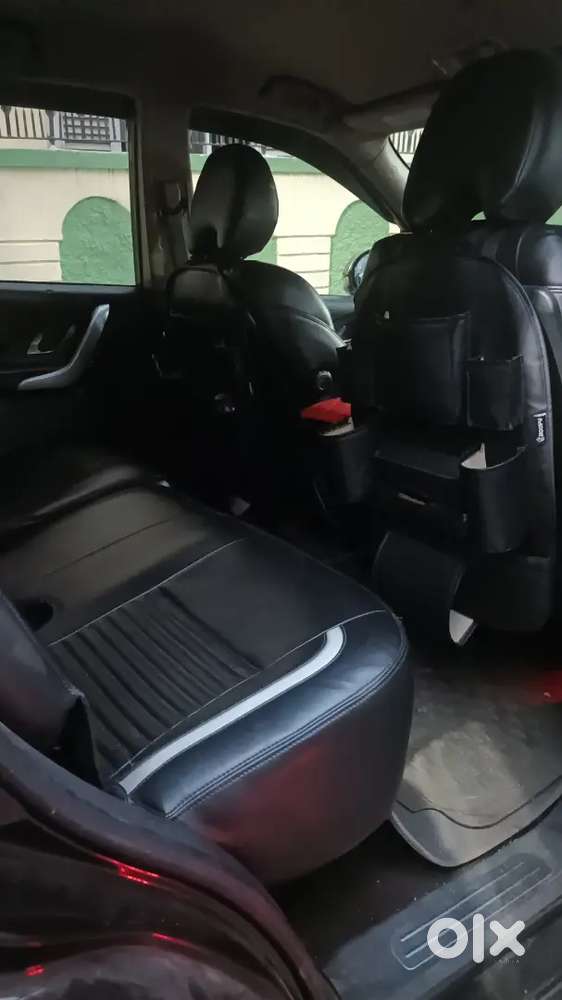 Mahindra Xuv500 2015