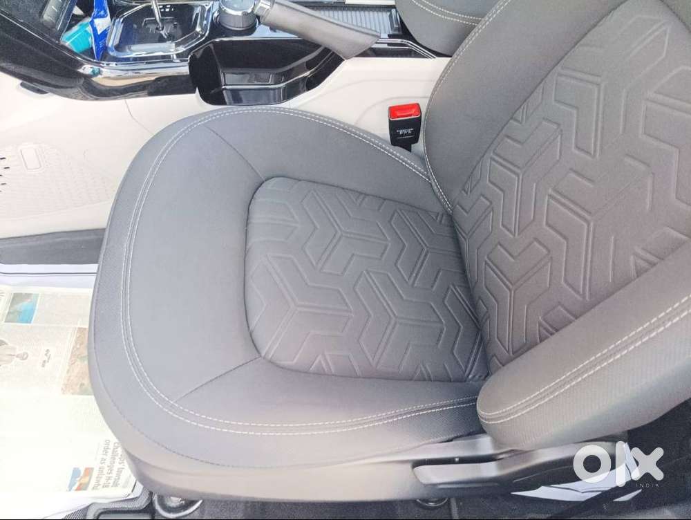 Tata Nexon Xza+ Premium Automatic Petrol, 2022 Bh Series Paid Till 28